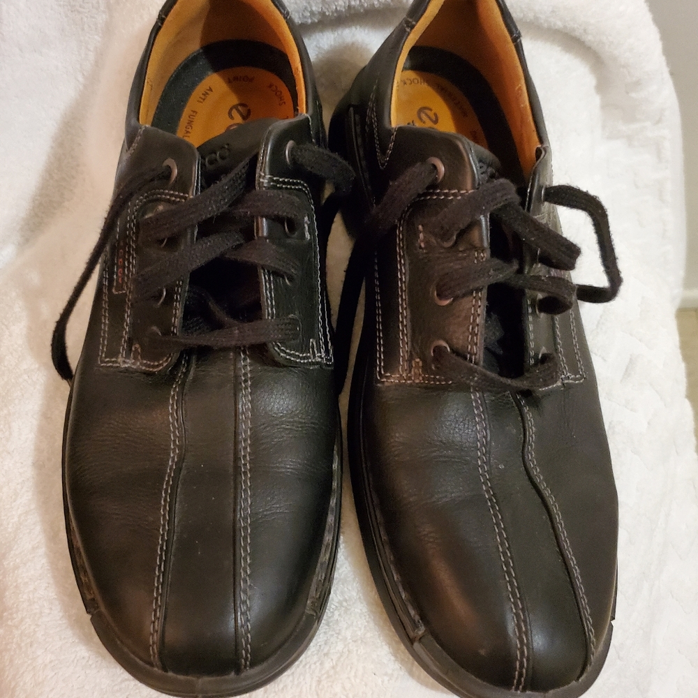 Ecco men leather comfort shoes